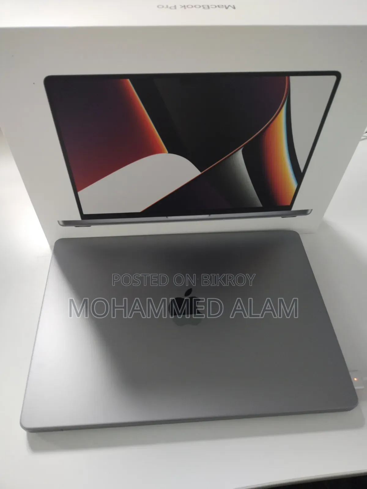 New Laptop Apple MacBook Pro 2021 M1 16GB Apple M1 Pro SSD 512GB