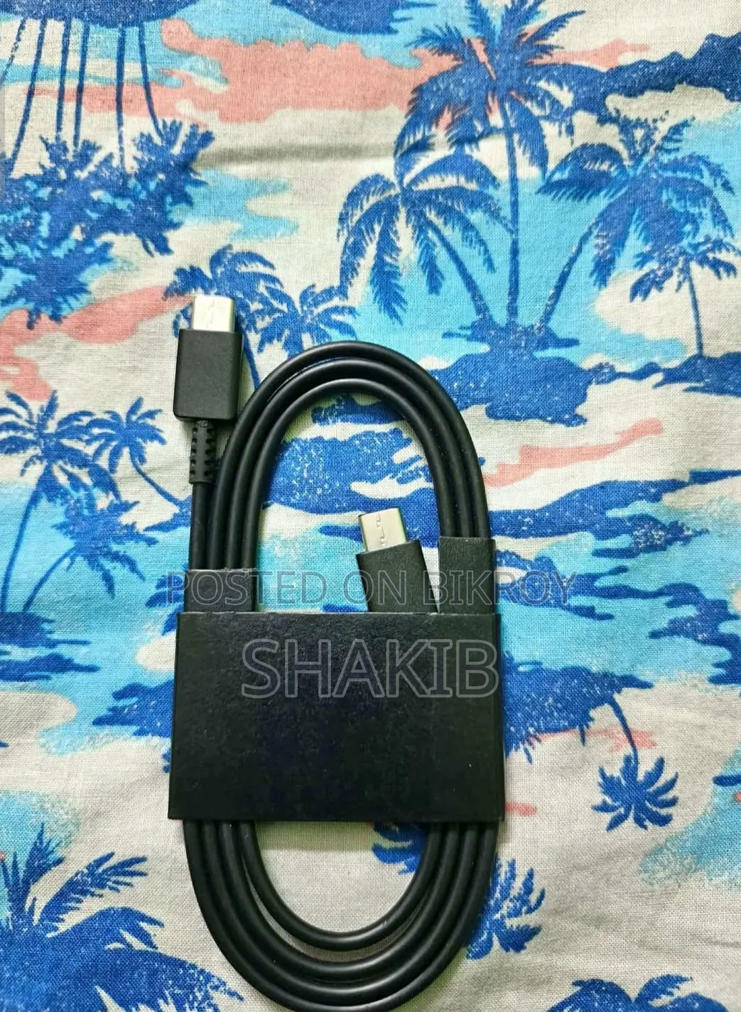 Samsung S25 Ultra Original Box and Cable