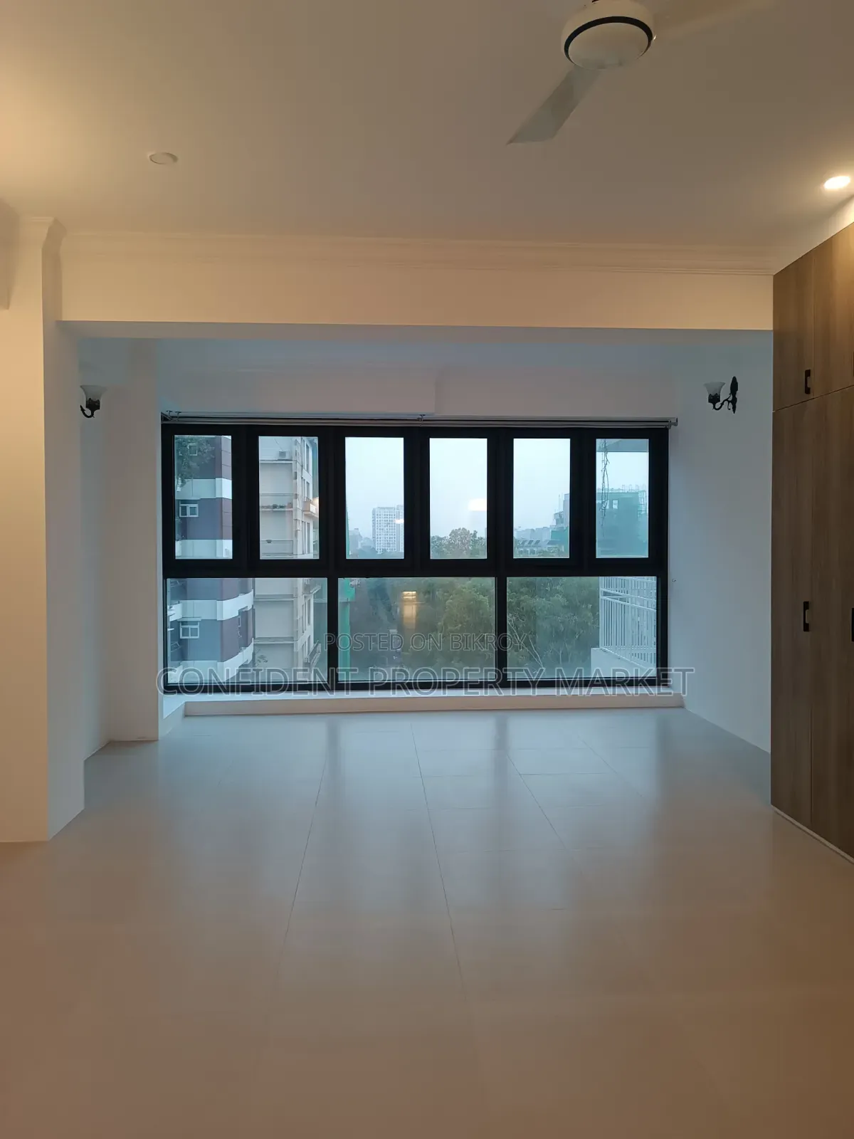 Furnished 4-bedroom Apartment in Baridhara for Rent