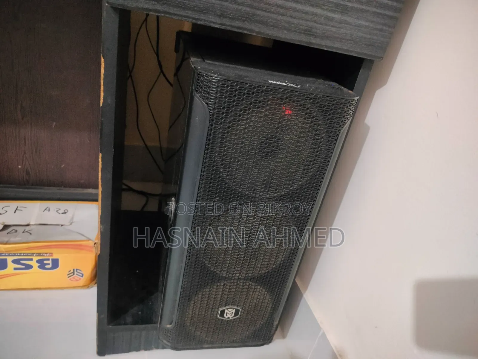 Desktop Computer MSI Model 32GB AMD Ryzen 7 SSD 4T