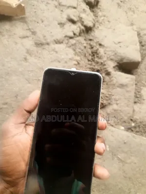Vivo Y16 64 GB Gold