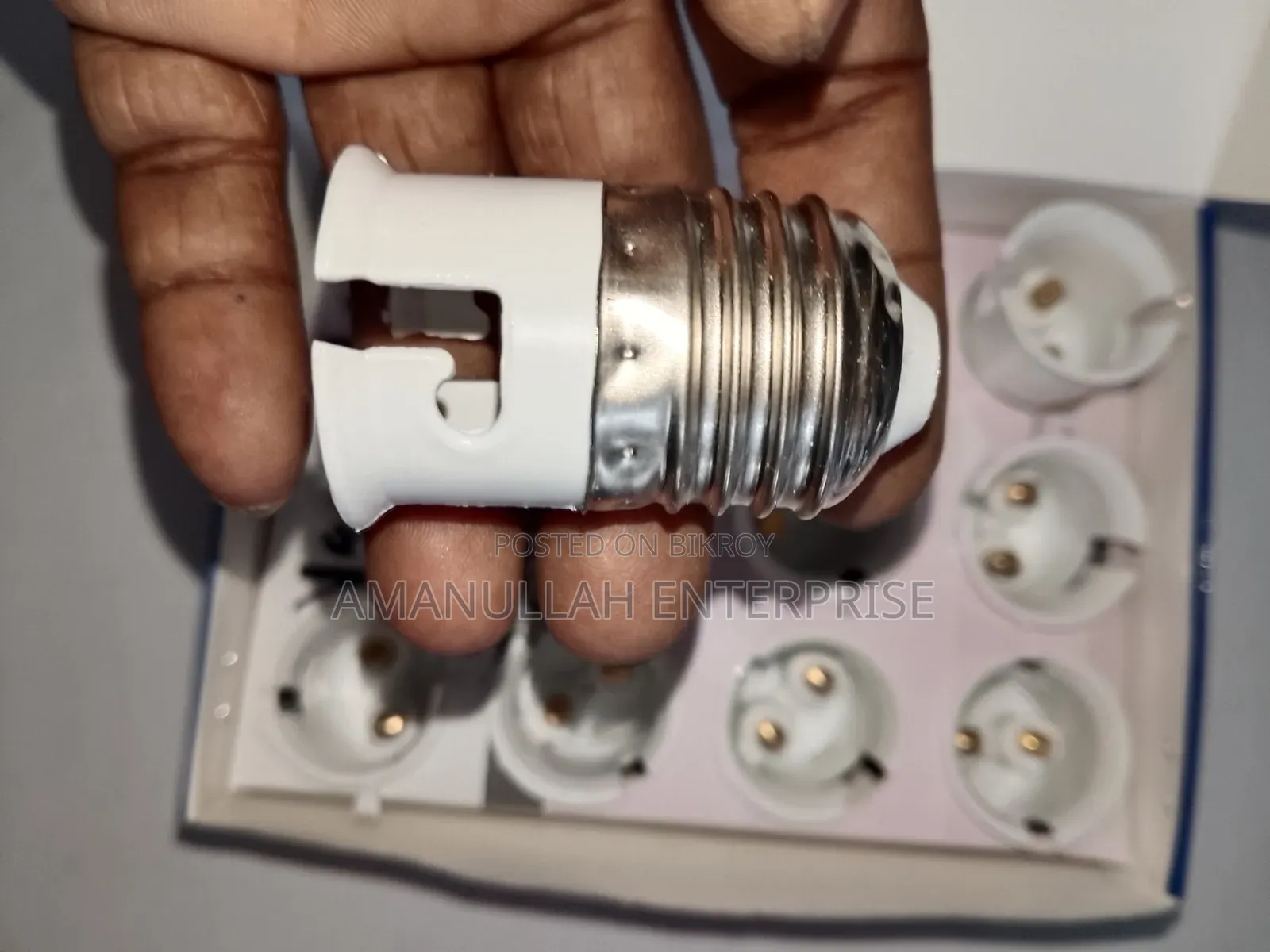 E27 থেকে B22 লাইট বাল্ব অ্যাডাপ্টার কনভার্টার | [ আমানুল্লাহ এন্টারপ্রাইজ ] ২ পিস