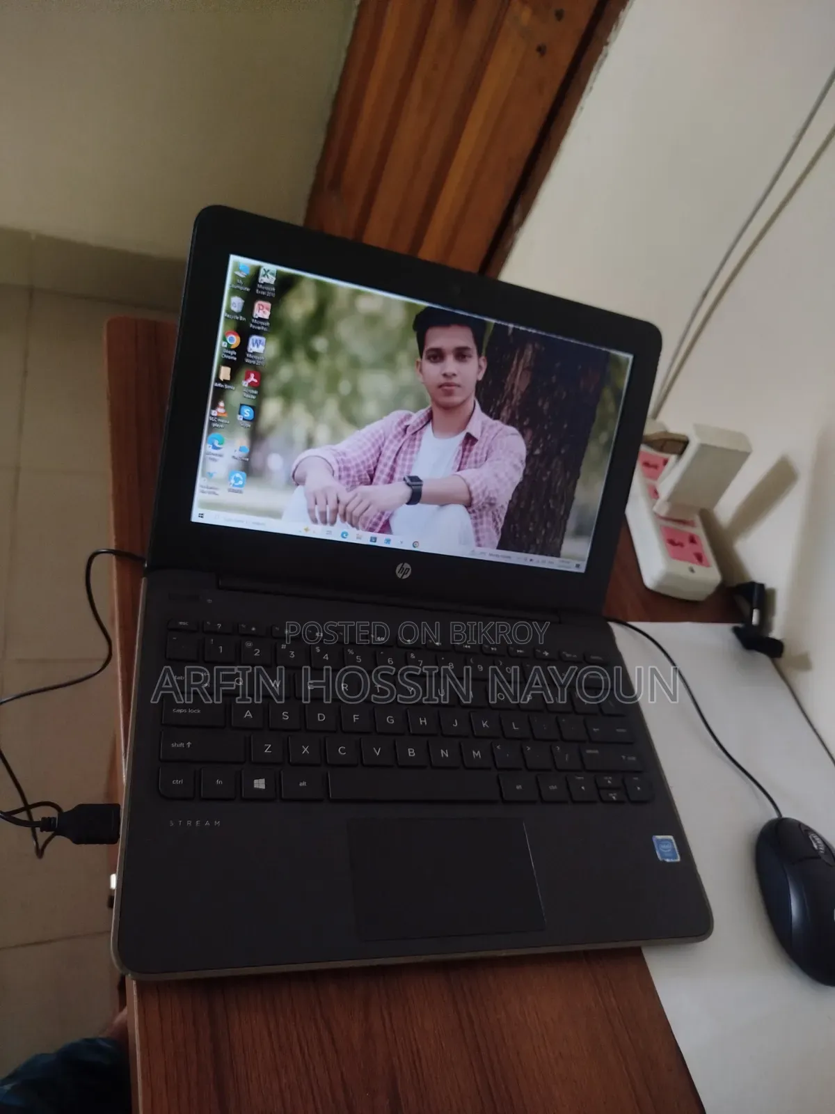Laptop HP Stream 11 Pro G4 Ee 4GB HDD 72GB
