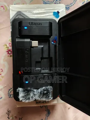 Ulanzi A100 Wireless Lavalier Microphone (Type-C) - Like New