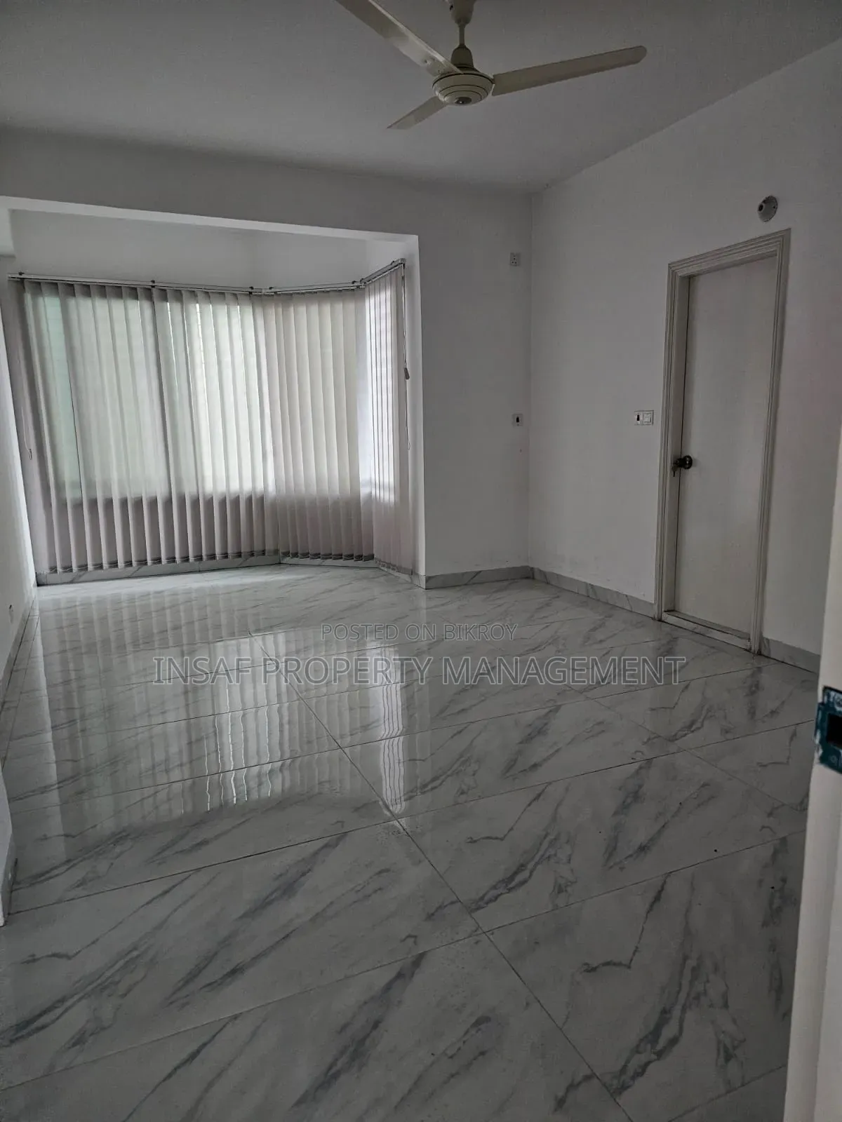 2500 Sqft Office Space for Rent in Gulshan with Nice View