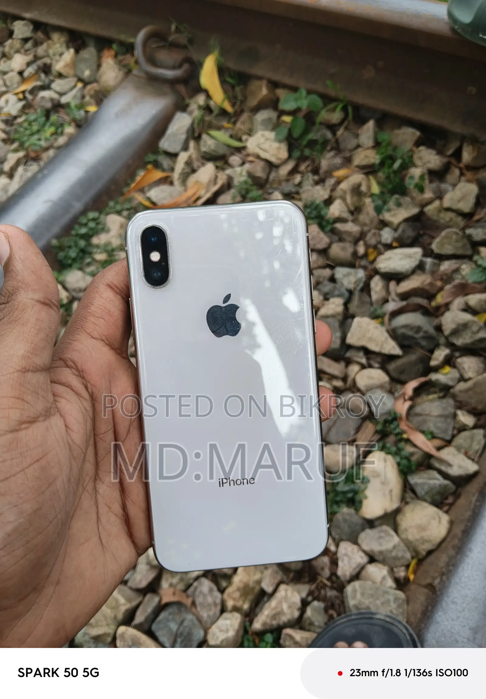 Apple iPhone X 64 GB White