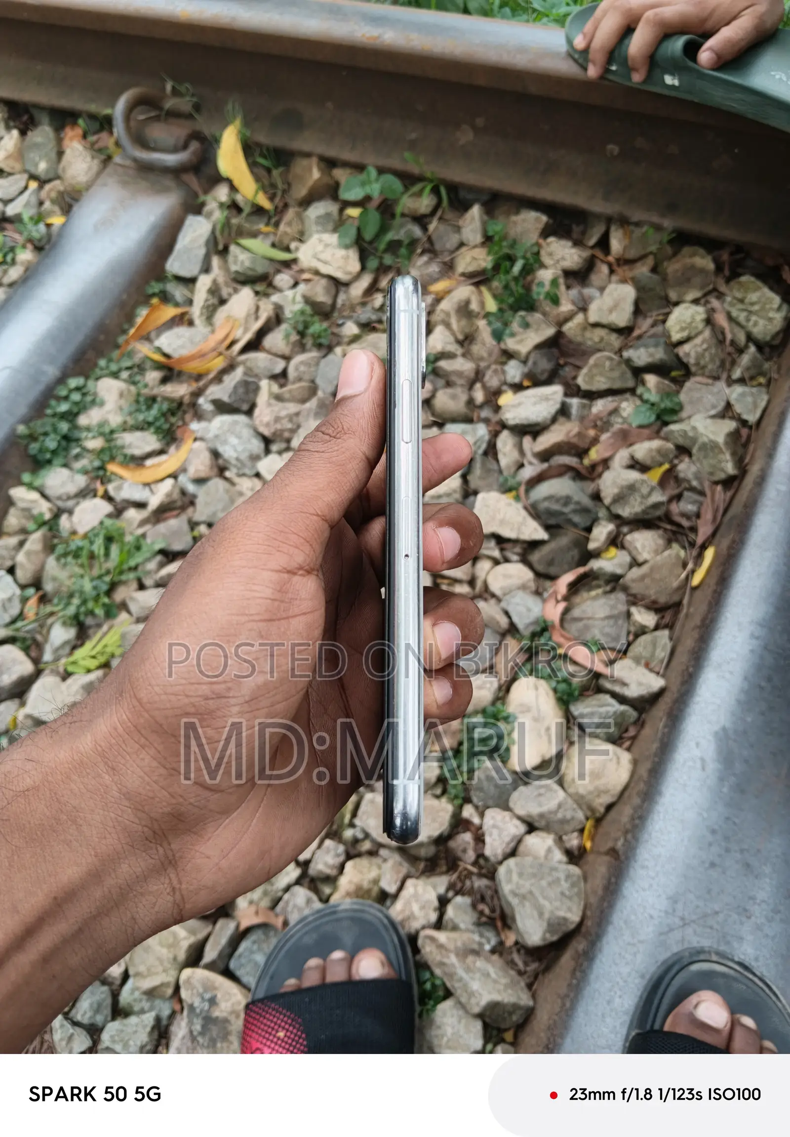 Apple iPhone X 64 GB White