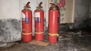 ফায়ার ইস্টিংগুসার