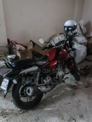Bajaj V15 2018 Red