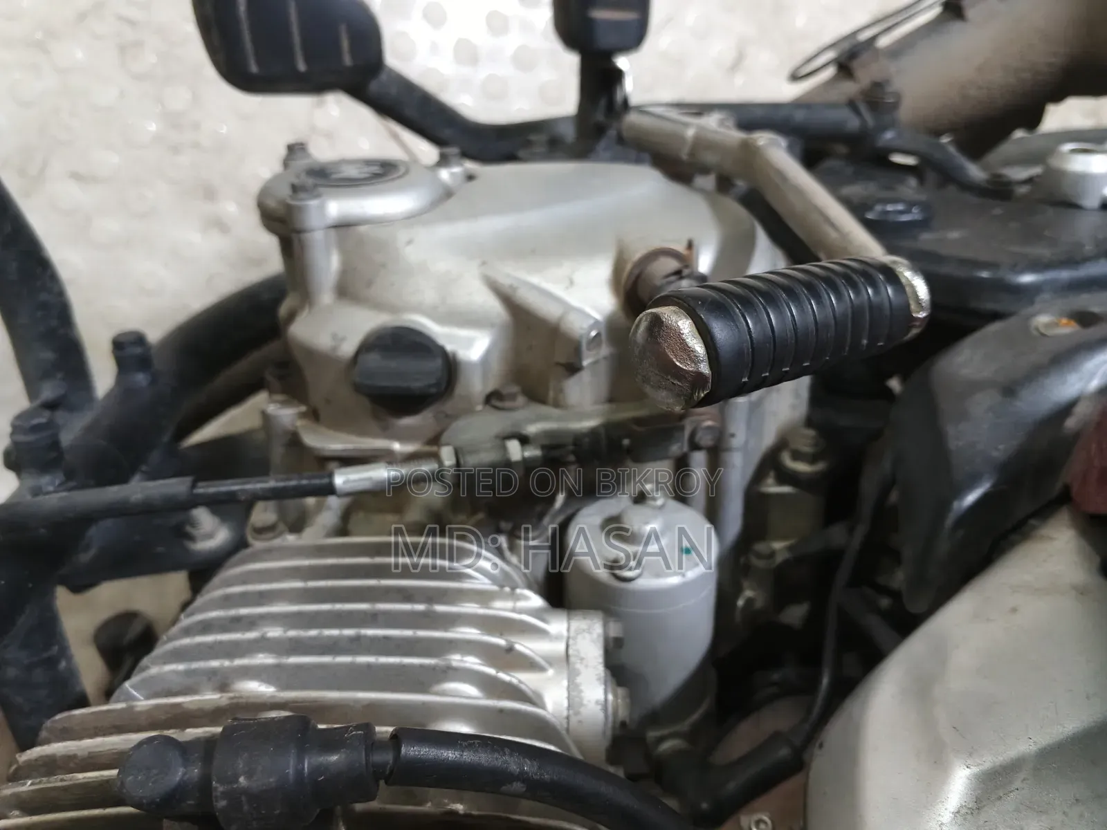 Bajaj V15 2018 Red
