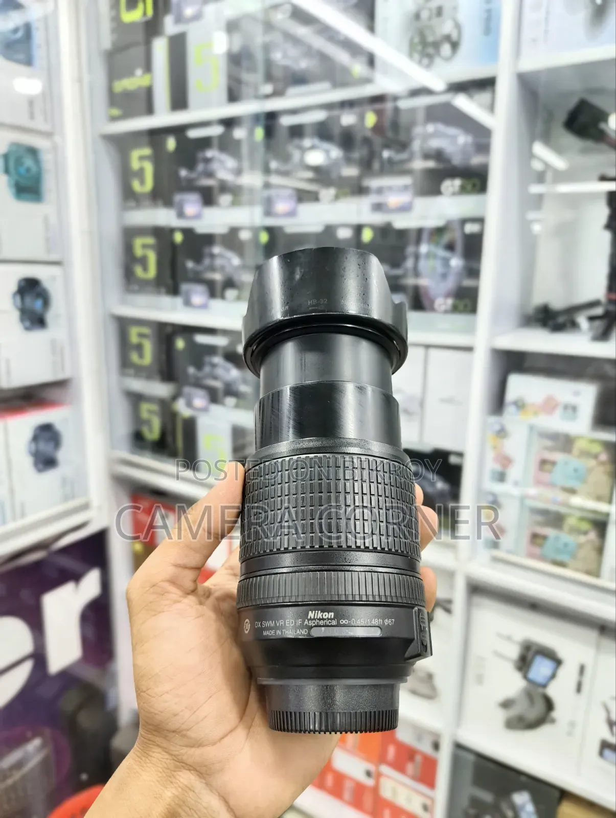 Nikon 18-140mm Lens