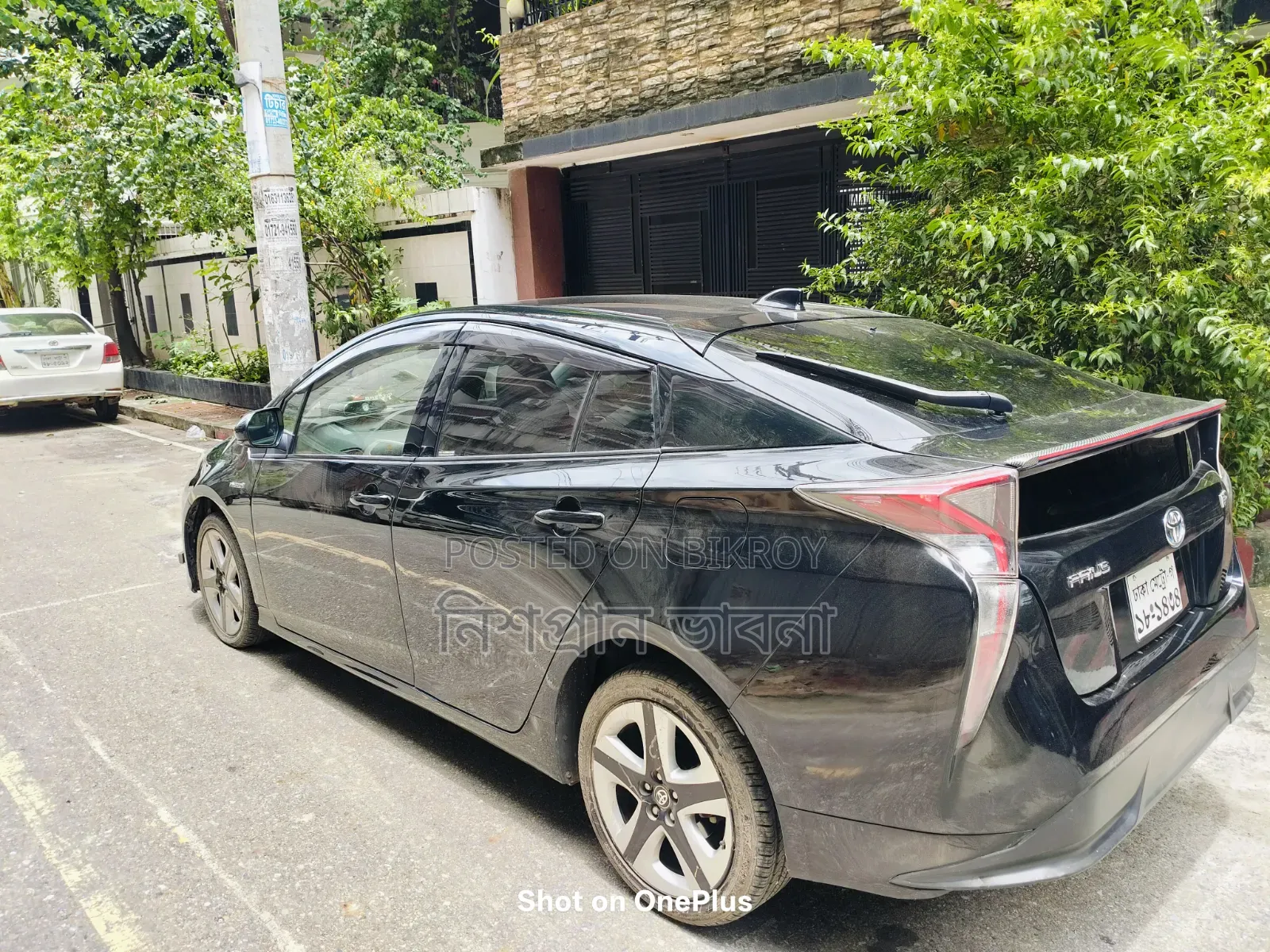 টয়োটা প্রিয়াস ২০১৮ ব্ল্যাক