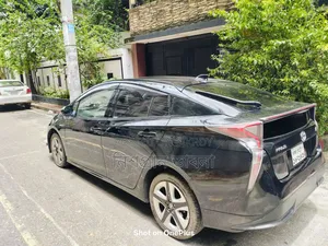 টয়োটা প্রিয়াস ২০১৮ ব্ল্যাক