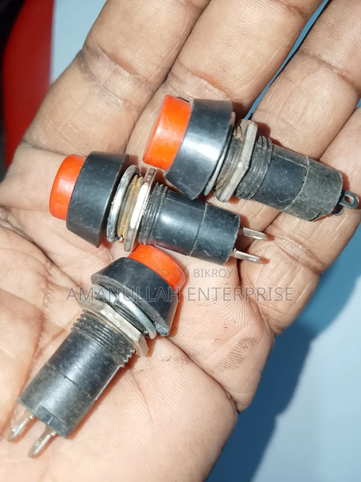 Buy Universal 12V Momentary Horn Push Button Switch Online (04 Pcs)