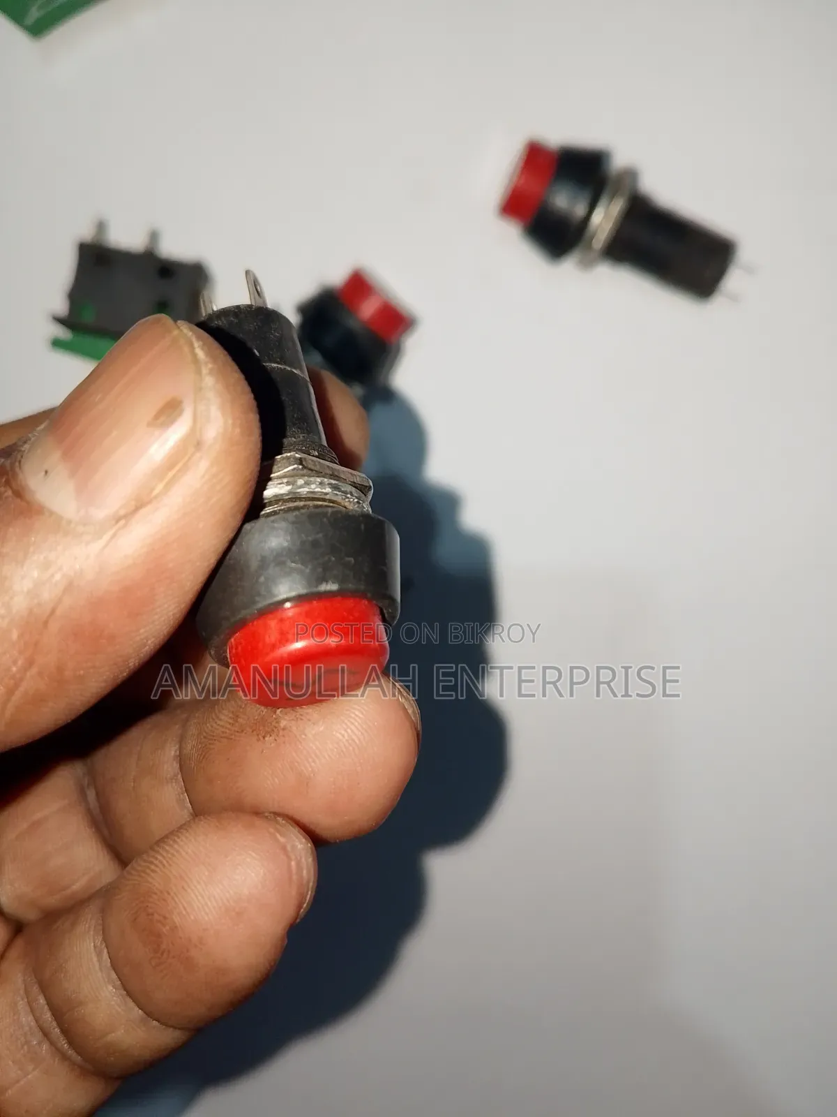Buy Universal 12V Momentary Horn Push Button Switch Online (04 Pcs)