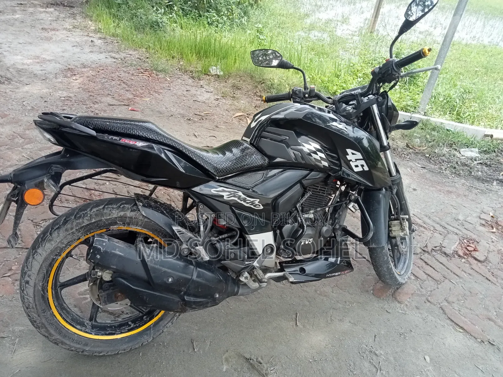 TVS Apache RTR 160 4V 2019 Black