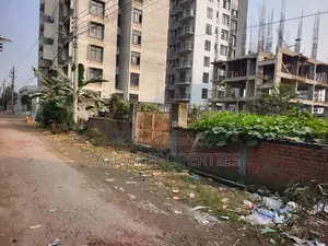 আই ব্লক ১০ কাঠা দক্ষিণমুখী প্লট বিক্রয়
