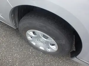 Toyota HiAce 2021 সিলভার