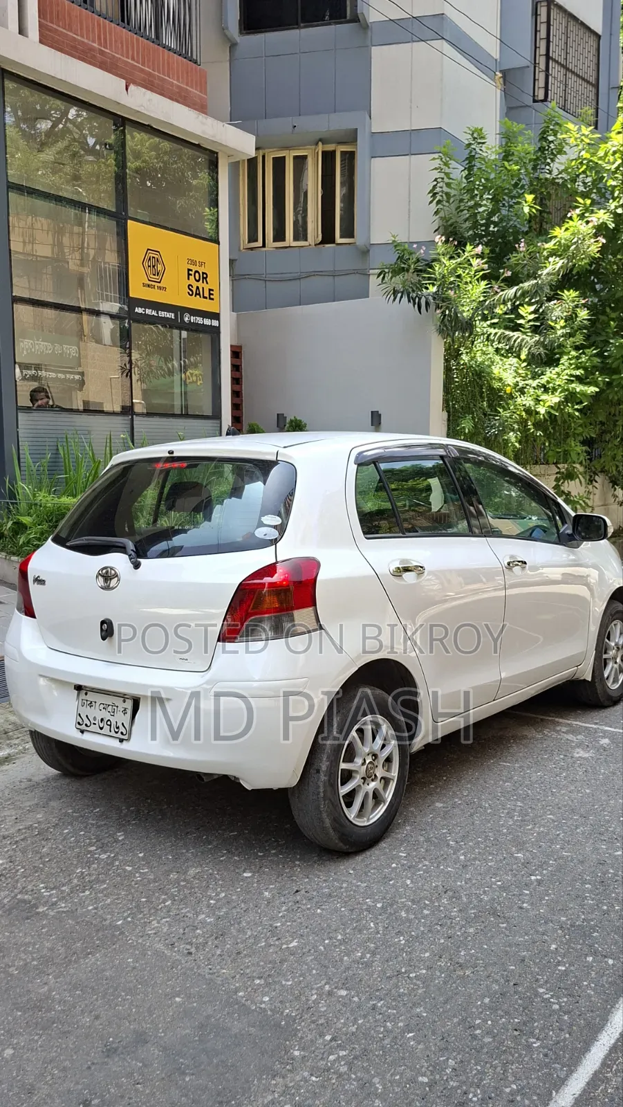 Toyota Vitz 2008 White