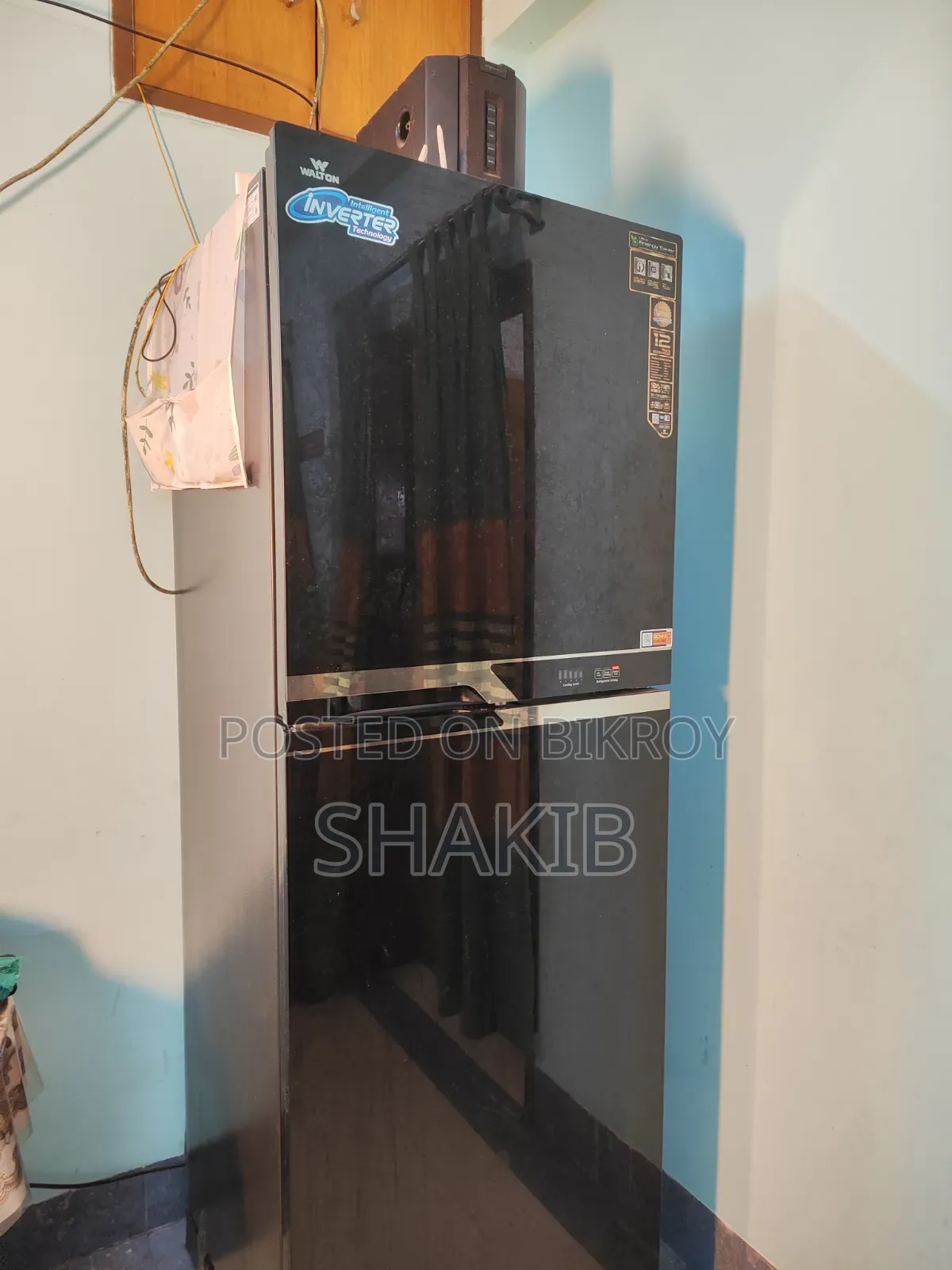 Like-new Walton Inverter Fridge (380 Liters) with 1-year warranty!