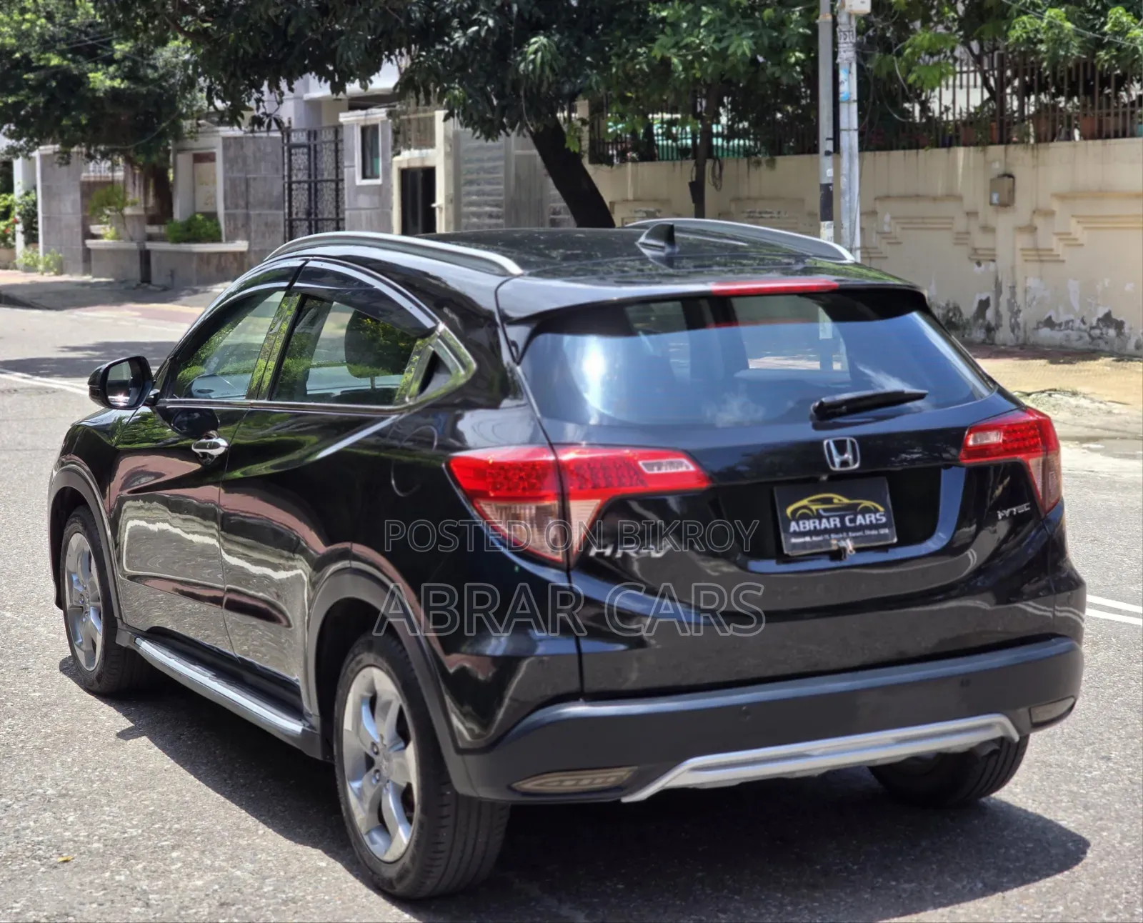 New Honda HR-V 4-door SUV (1.5L 4-cylinder CVT) 2016 Black
