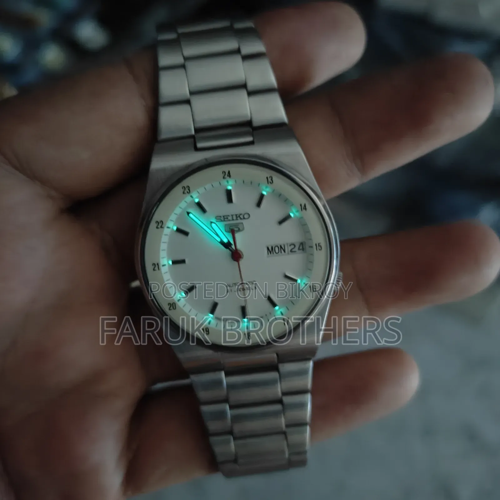Seiko 5 Automatic 21 Jewels Men's Watch - White Dial With Lume