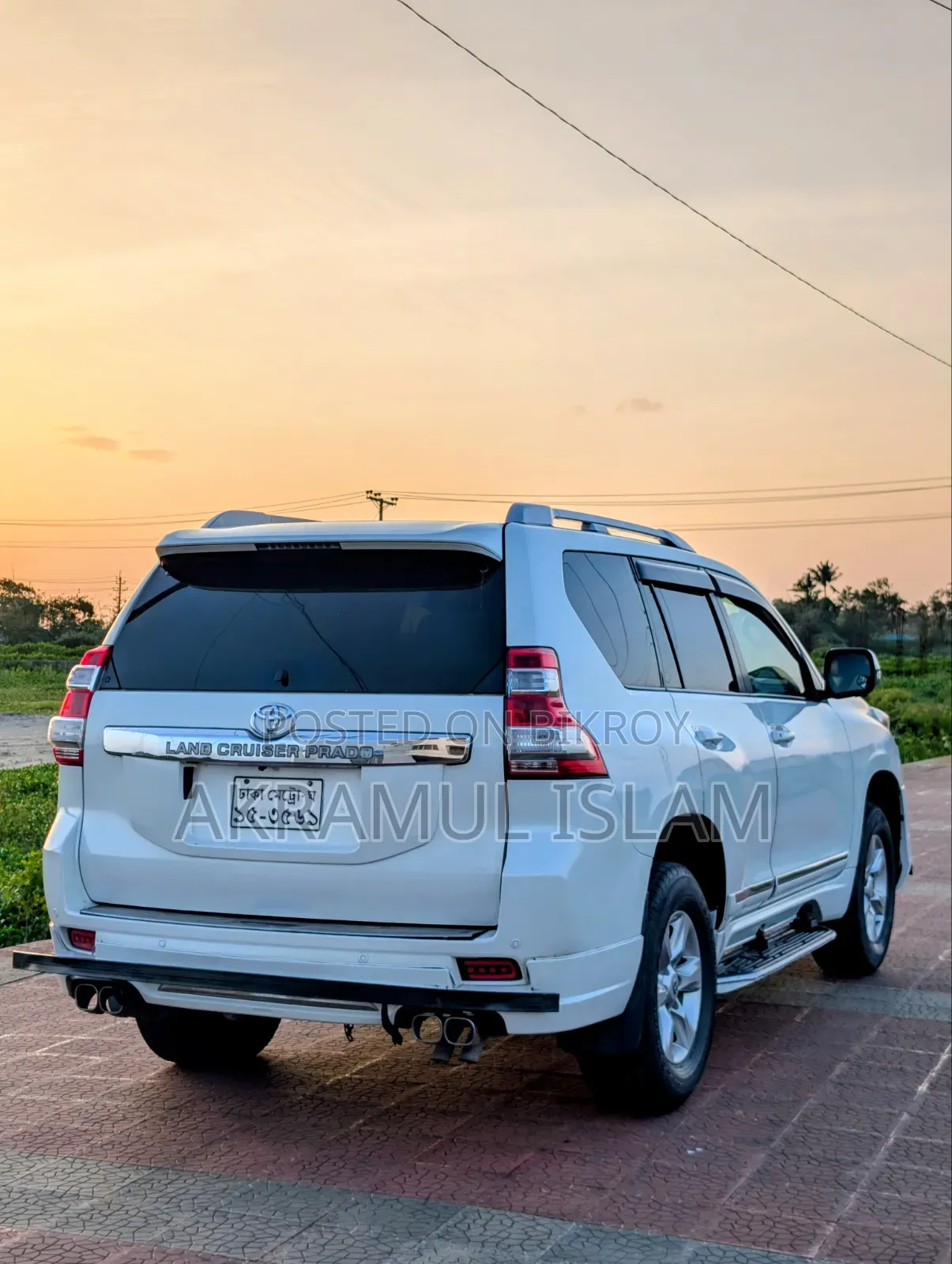 Toyota Land Cruiser Prado 2012 Pearl