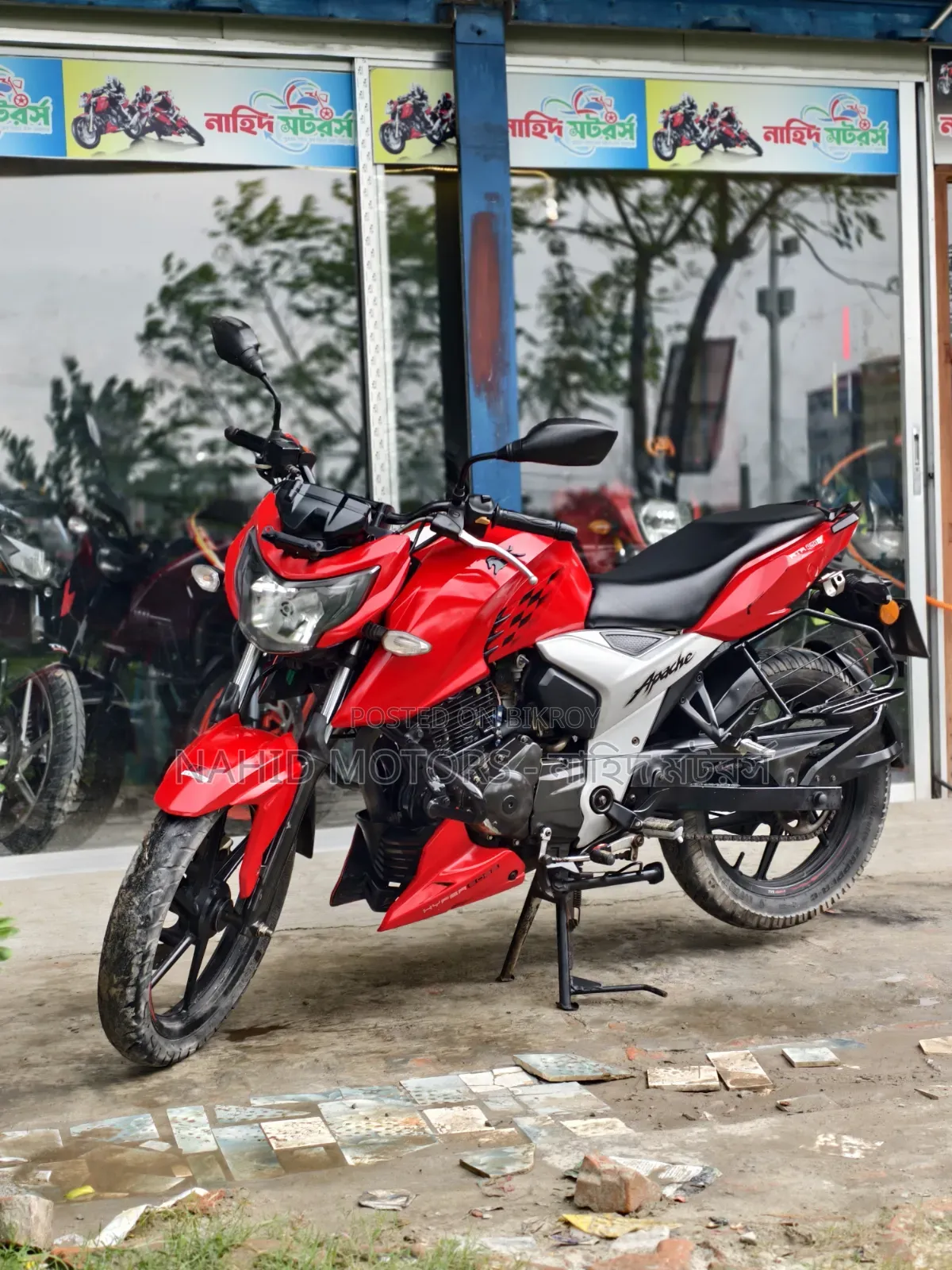 টিভিএস অ্যাপাচি ১৬০ ৪ভি ২০২০ রেড
