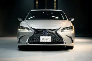 লেক্সাস ES 300h আল্ট্রা লাক্সারি ২০২০ বেইজ
