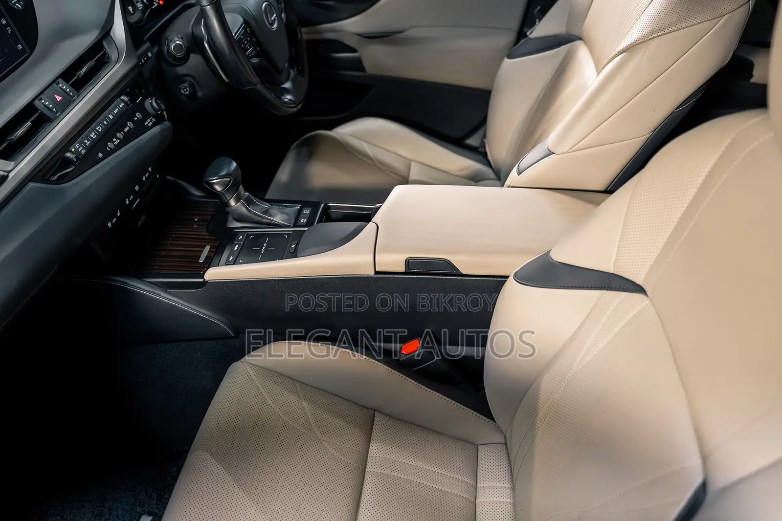 Lexus ES 300h Ultra Luxury 2020 Beige