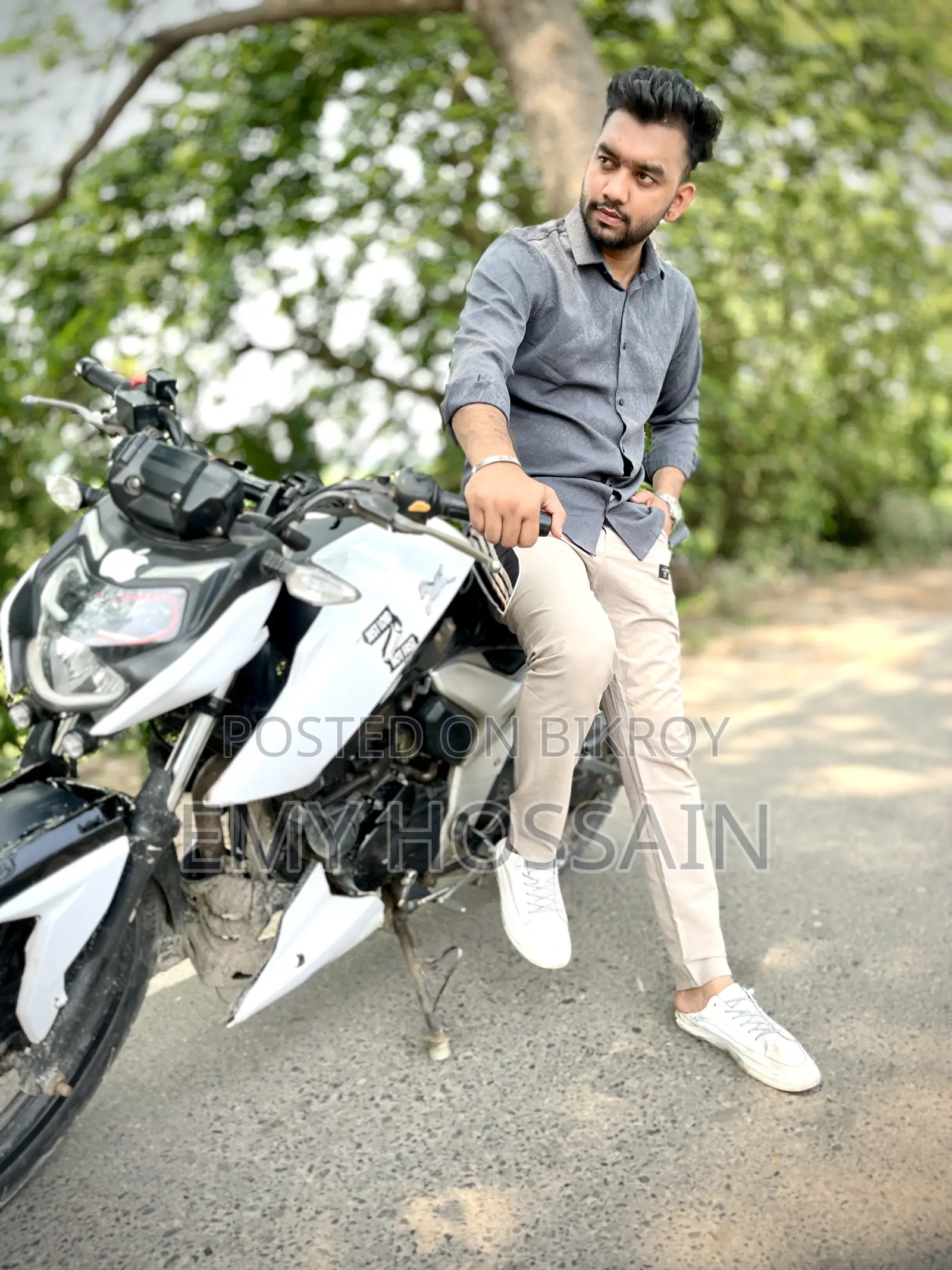 TVS Apache 160 4V 2022 Black