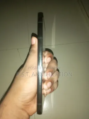 Samsung Galaxy S22 5G 128 GB Black