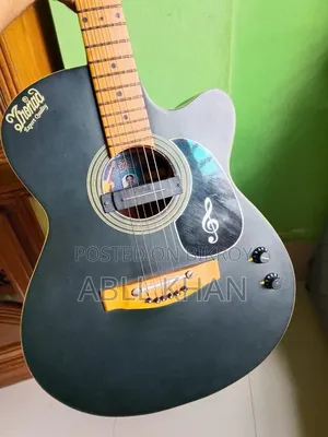 Acoustic Cutaway Guitar