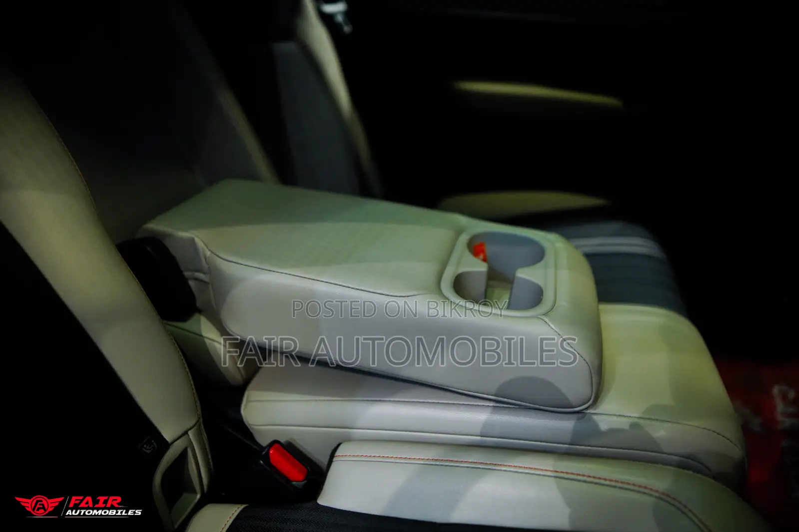 Honda Vezel 2021 Pearl