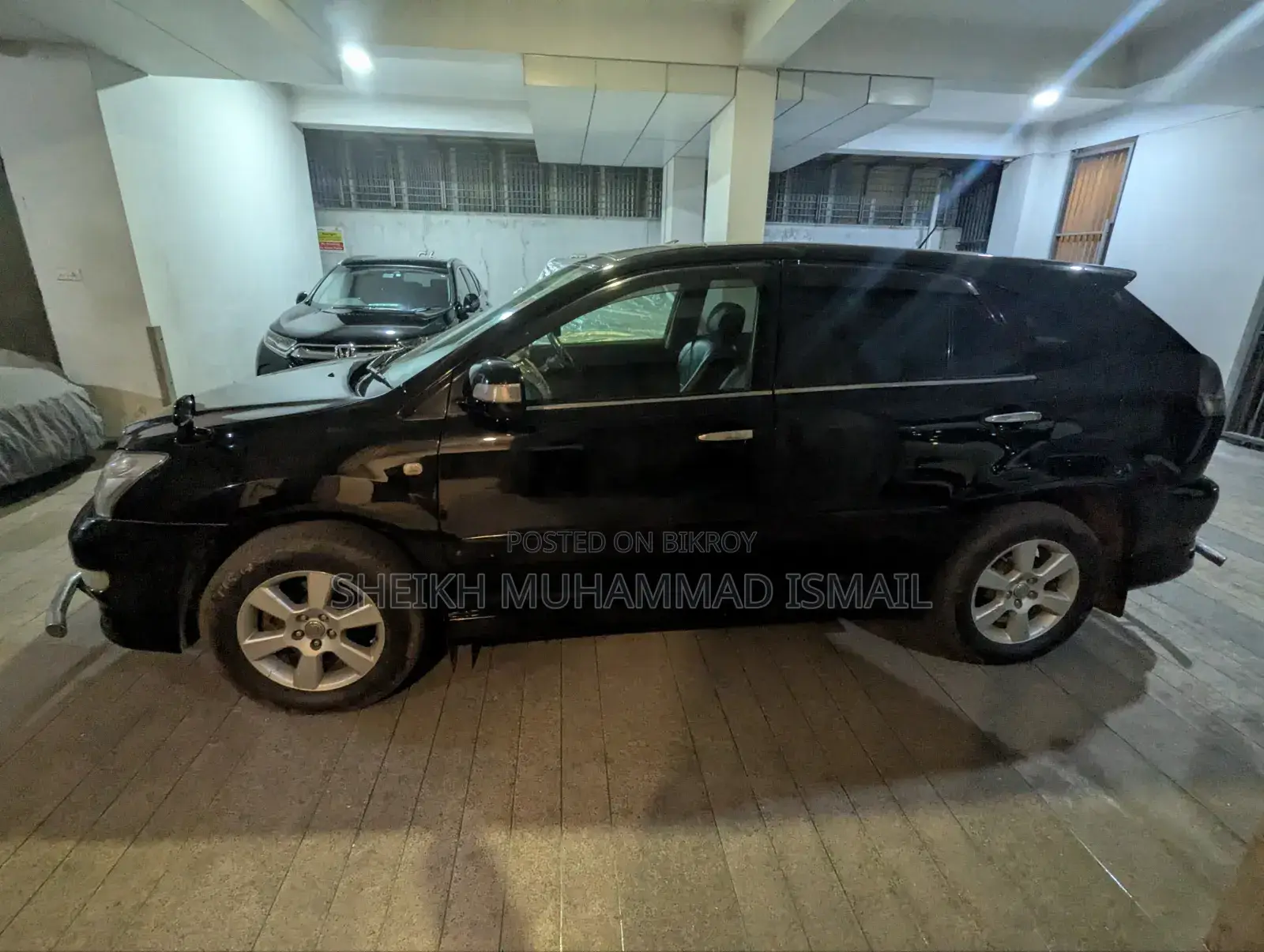 Toyota Harrier 3.0 V6 4WD 2005 Black