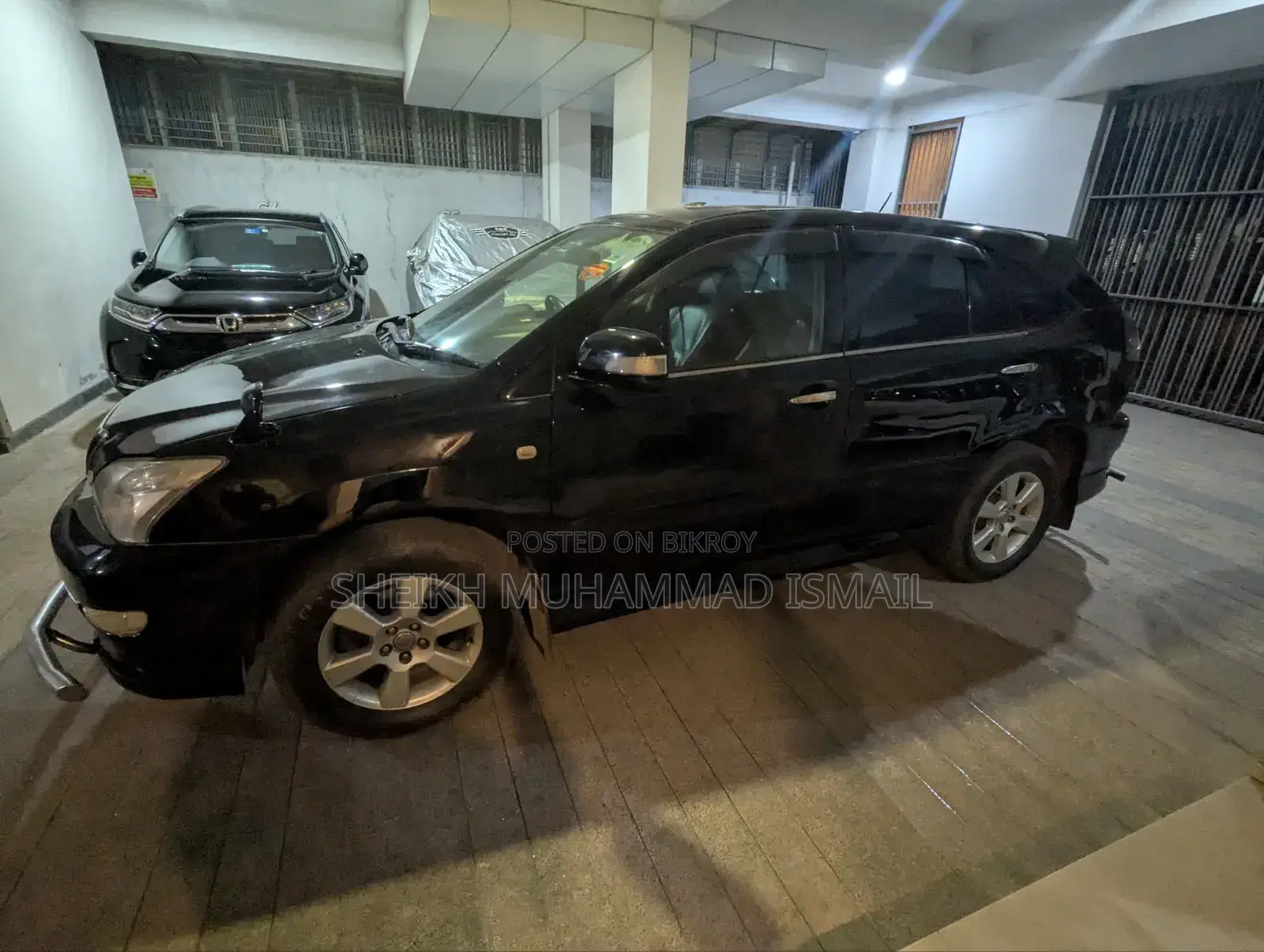 Toyota Harrier 3.0 V6 4WD 2005 Black
