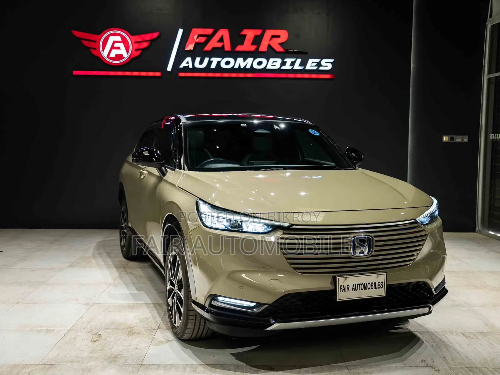 Honda Vezel 2021 Beige