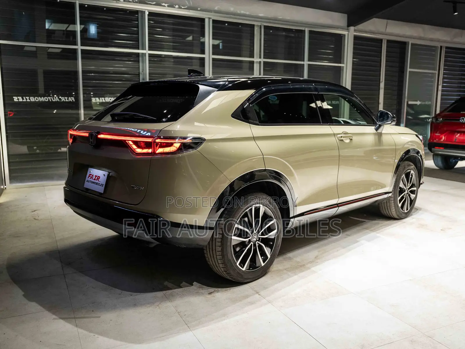 Honda Vezel 2021 Beige