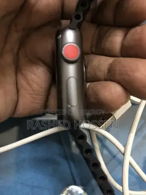 Apple Watch S3 42mm Look New