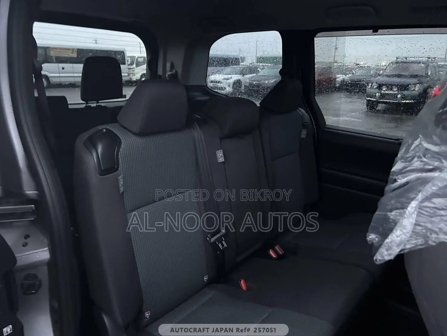 Toyota Noah 2022 Silver