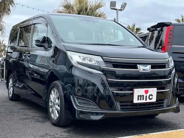 Toyota Noah 2021 Black