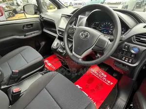 Toyota Noah 2021 Black