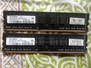 Computer RAM 2 GB + 2 GB = Total 4 GB (Random Access Memory 4 GB)