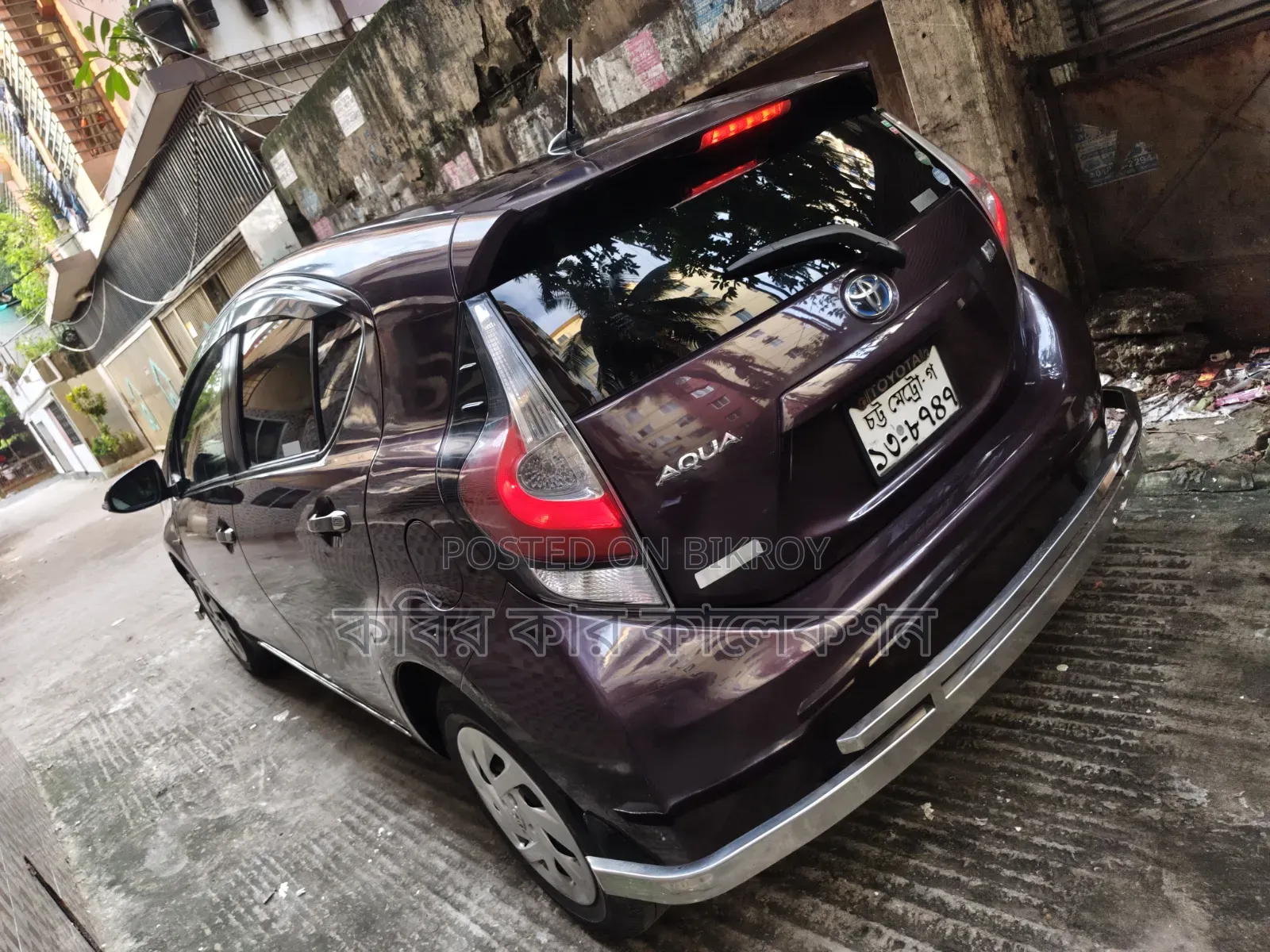 Toyota Aqua 2014 Maroon