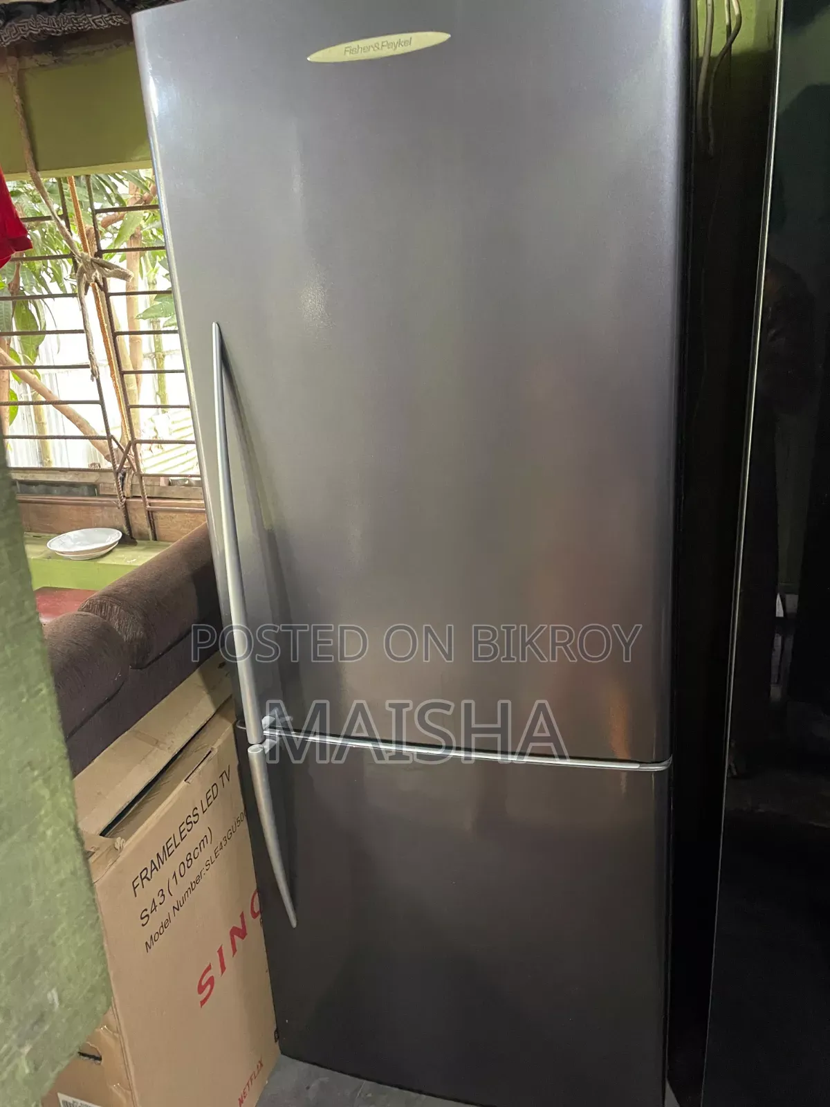 Fridge- Fisher & Paykel