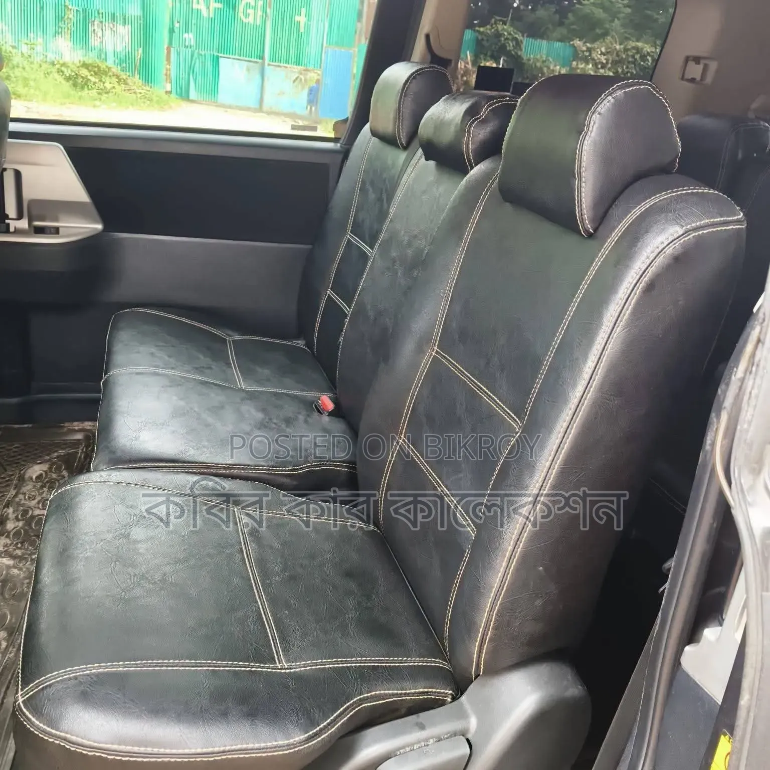 Toyota Noah 2010 Gray