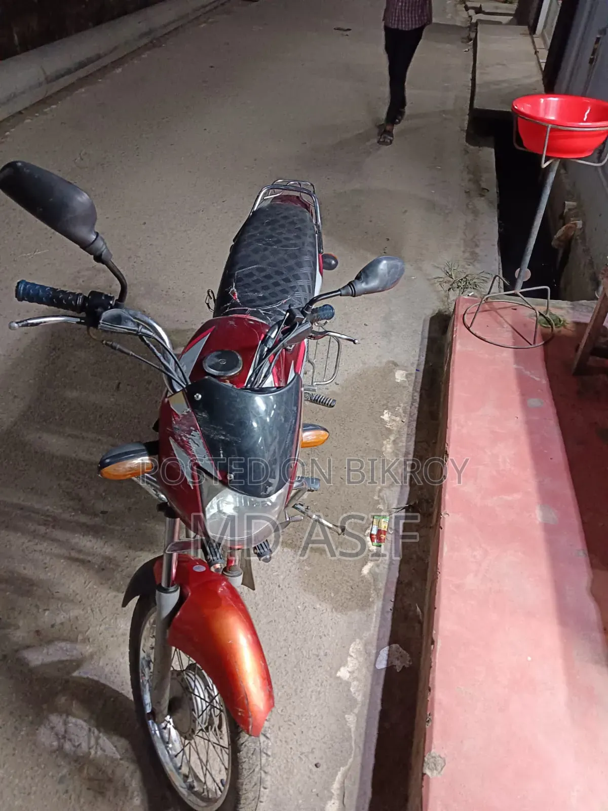 Bajaj CT 100 2015 Red