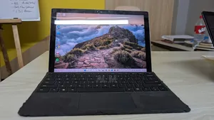 Laptop Microsoft Surface Pro 8GB Intel Core I5 SSD 256GB