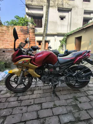 Yamaha 2022 Red