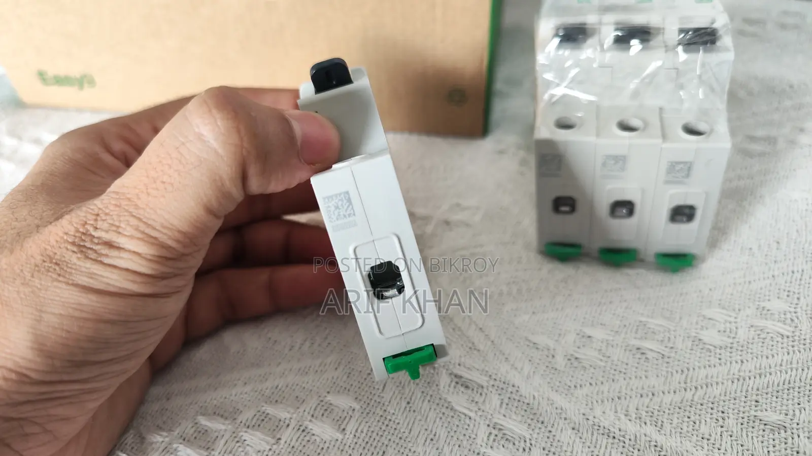Schneider Electric Easy9 MCB 1p C 6000a 230v, (16a, 25a, 32a)
